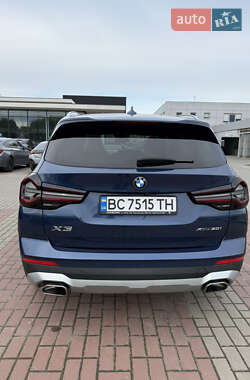 Внедорожник / Кроссовер BMW X3 2021 в 