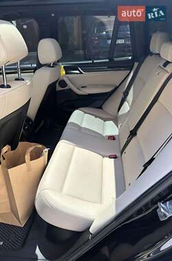 Внедорожник / Кроссовер BMW X3 2016 в 