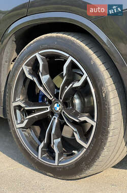 Внедорожник / Кроссовер BMW X3 2021 в 