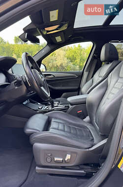 Внедорожник / Кроссовер BMW X3 2021 в 