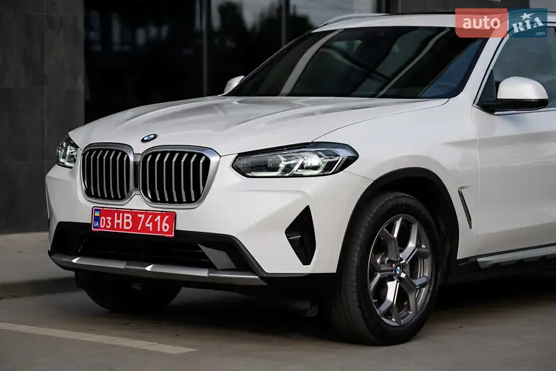 Внедорожник / Кроссовер BMW X3 2024 в 