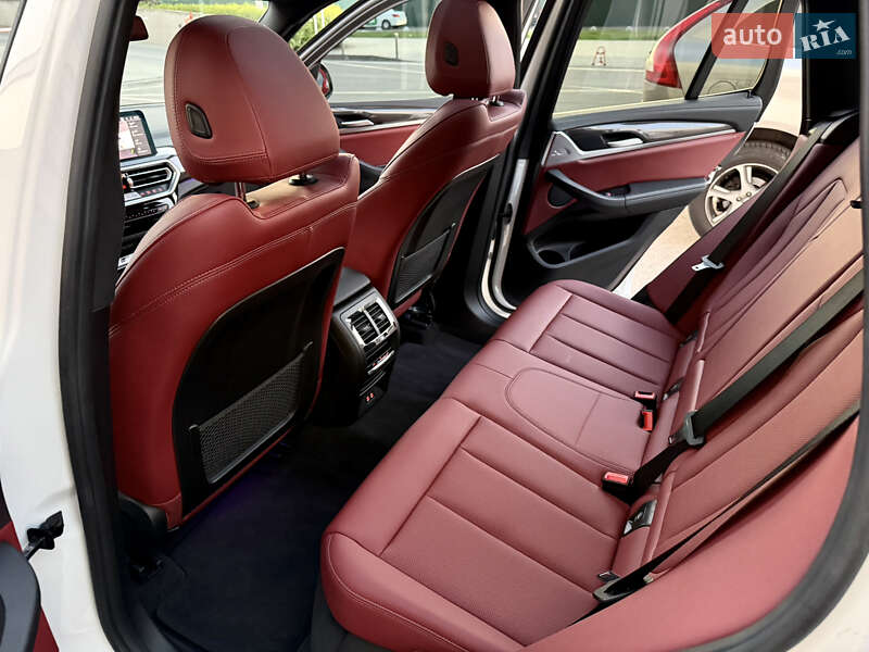 Внедорожник / Кроссовер BMW X3 2023 в Киеве