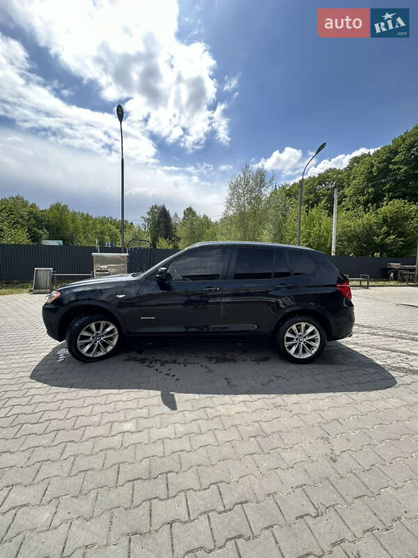 Внедорожник / Кроссовер BMW X3 2012 в 