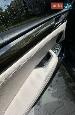 Внедорожник / Кроссовер BMW X3 2012 в 