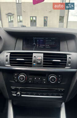 Позашляховик / Кросовер BMW X3 2012 в 