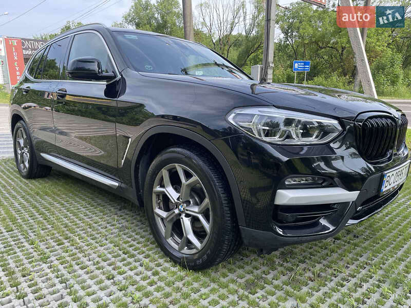 Внедорожник / Кроссовер BMW X3 2020 в Львове