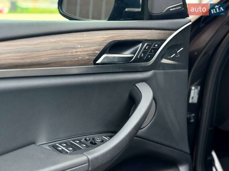 Внедорожник / Кроссовер BMW X3 2019 в Ровно
