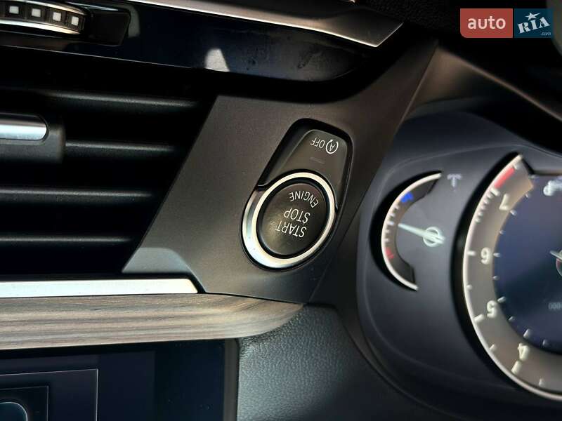 Внедорожник / Кроссовер BMW X3 2019 в Ровно