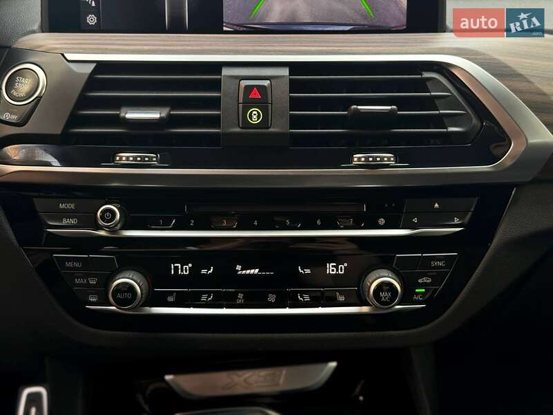 Внедорожник / Кроссовер BMW X3 2019 в Ровно
