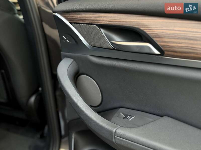 Внедорожник / Кроссовер BMW X3 2019 в Ровно