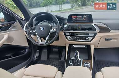 Внедорожник / Кроссовер BMW X3 2020 в 