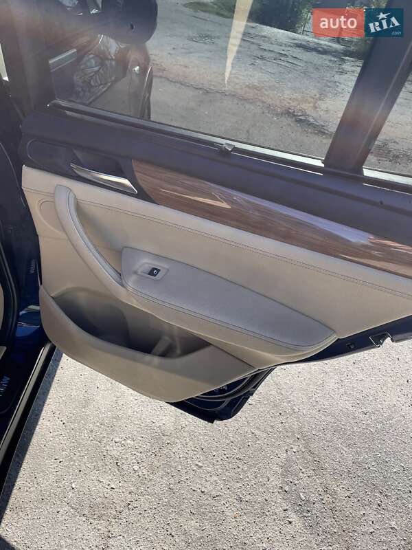 Внедорожник / Кроссовер BMW X3 2012 в Днепре