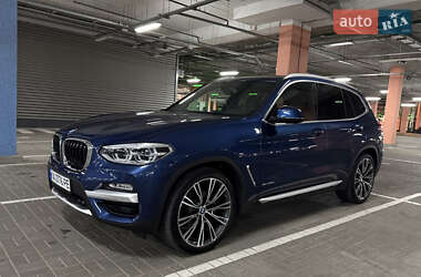 Внедорожник / Кроссовер BMW X3 2017 в 