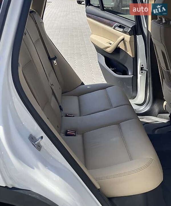 Внедорожник / Кроссовер BMW X3 2015 в Львове фото 19 Внедорожник / Кроссовер BMW X3 2015 в Львове