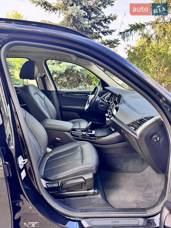 Позашляховик / Кросовер BMW X3 2018 в Києві