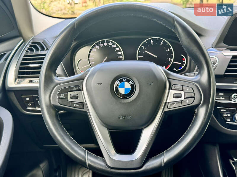 Позашляховик / Кросовер BMW X3 2018 в Києві