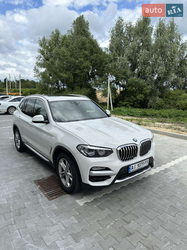 Позашляховик / Кросовер BMW X3 2019 в Ірпені