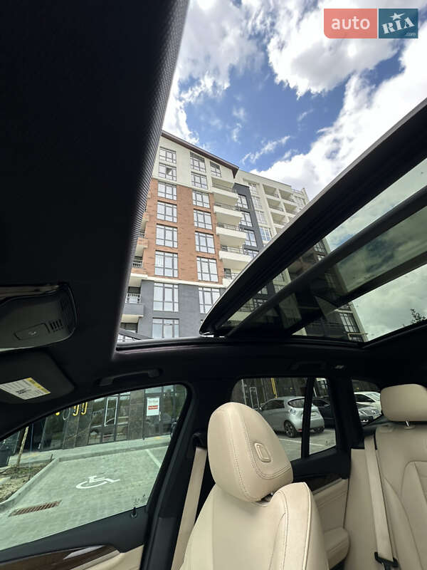 Позашляховик / Кросовер BMW X3 2019 в Ірпені