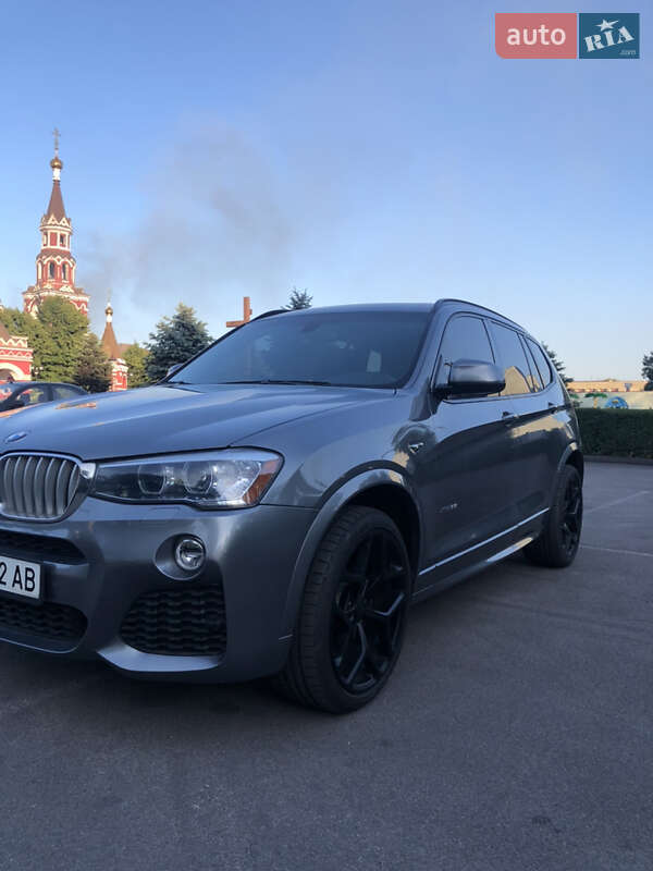 Внедорожник / Кроссовер BMW X3 2016 в Каменском