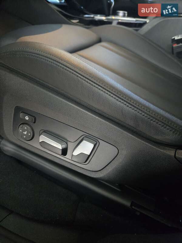 Внедорожник / Кроссовер BMW X3 2021 в Одессе