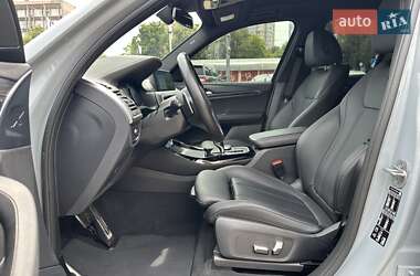 Позашляховик / Кросовер BMW X3 2022 в 
