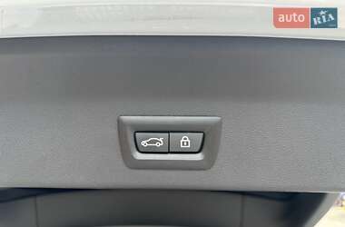 Позашляховик / Кросовер BMW X3 2022 в 