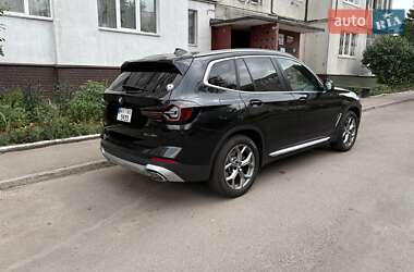 Позашляховик / Кросовер BMW X3 2023 в 