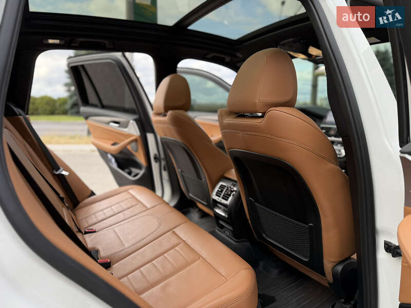 Внедорожник / Кроссовер BMW X3 2020 в Днепре
