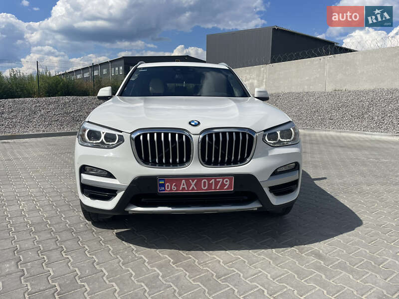 Позашляховик / Кросовер BMW X3 2018 в Києві