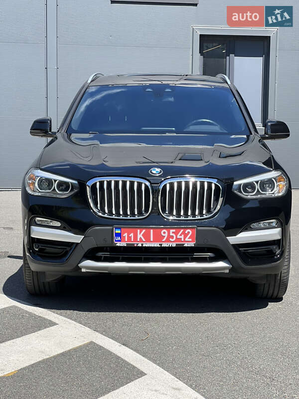 Позашляховик / Кросовер BMW X3 2018 в Києві