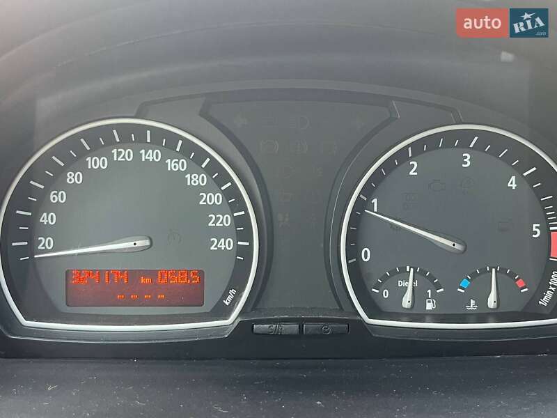 Внедорожник / Кроссовер BMW X3 2005 в Киеве