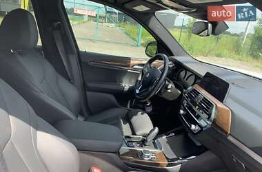 Внедорожник / Кроссовер BMW X3 2020 в 