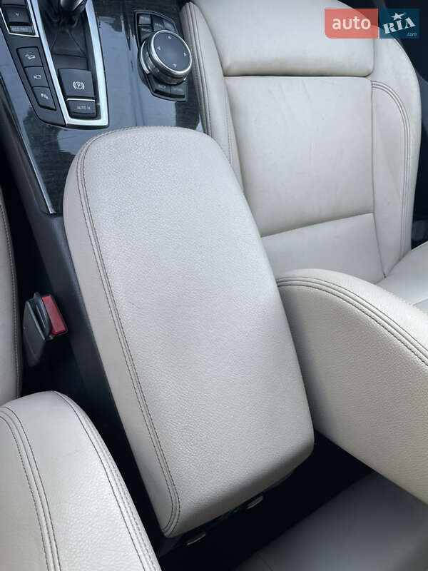 Внедорожник / Кроссовер BMW X3 2015 в Ровно