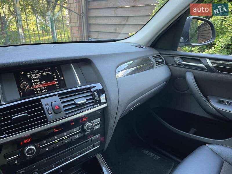 Внедорожник / Кроссовер BMW X3 2016 в Киеве