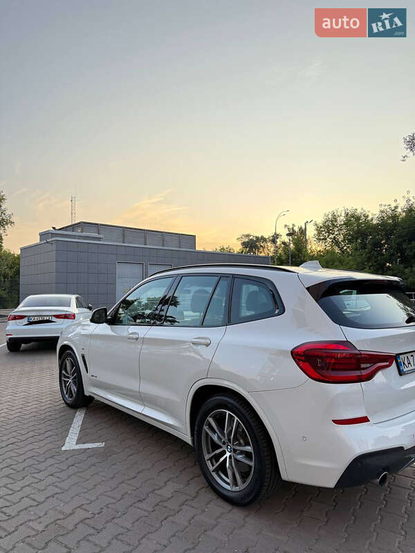 Внедорожник / Кроссовер BMW X3 2018 в Киеве
