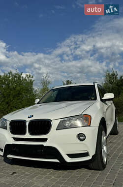 Позашляховик / Кросовер BMW X3 2012 в 