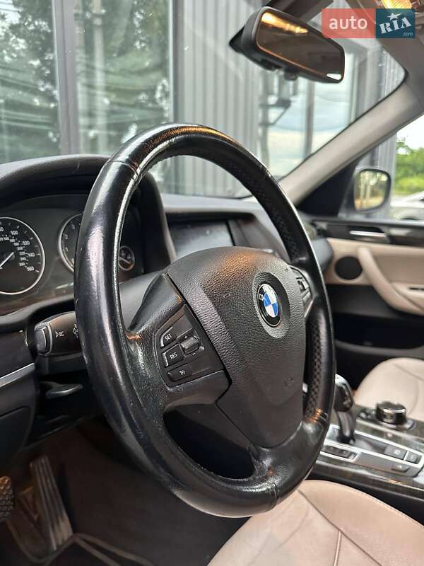 Внедорожник / Кроссовер BMW X3 2013 в Киеве