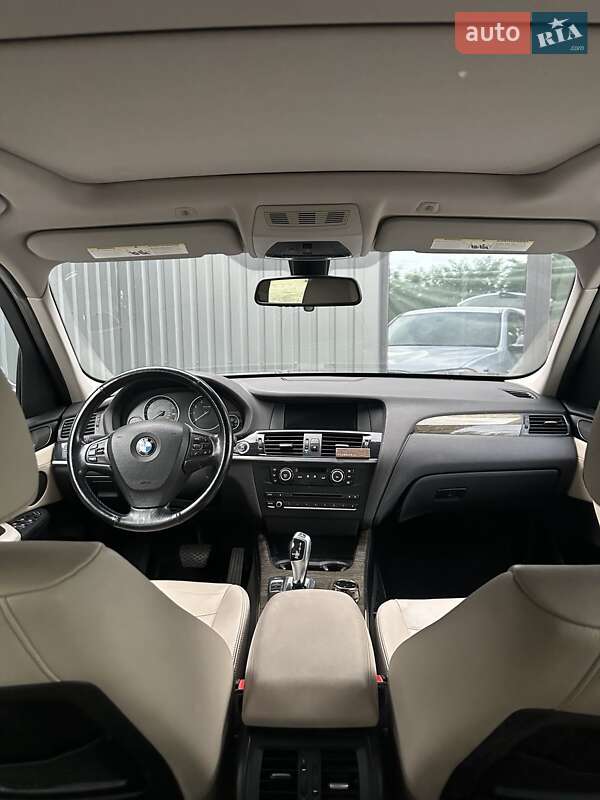 Внедорожник / Кроссовер BMW X3 2013 в Киеве