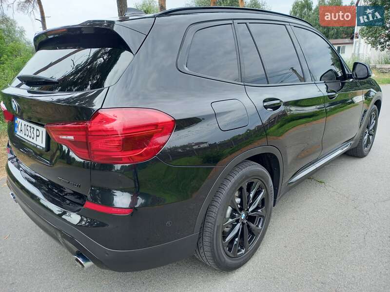 Внедорожник / Кроссовер BMW X3 2018 в Киеве