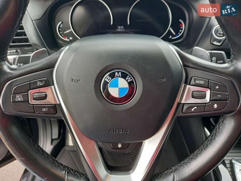 Внедорожник / Кроссовер BMW X3 2018 в Киеве