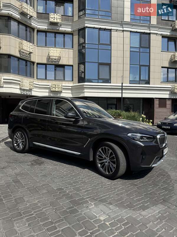 Внедорожник / Кроссовер BMW X3 2022 в Киеве