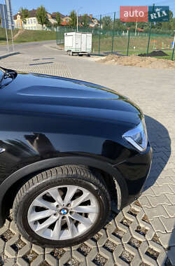 Внедорожник / Кроссовер BMW X3 2016 в 