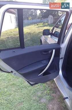 Внедорожник / Кроссовер BMW X3 2004 в 