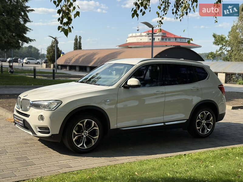 Внедорожник / Кроссовер BMW X3 2016 в Днепре