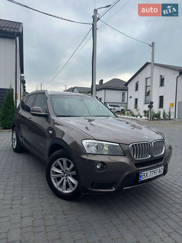 BMW X3 2011