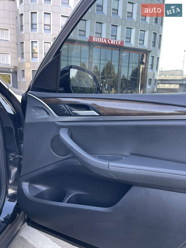 Внедорожник / Кроссовер BMW X3 2018 в Киеве