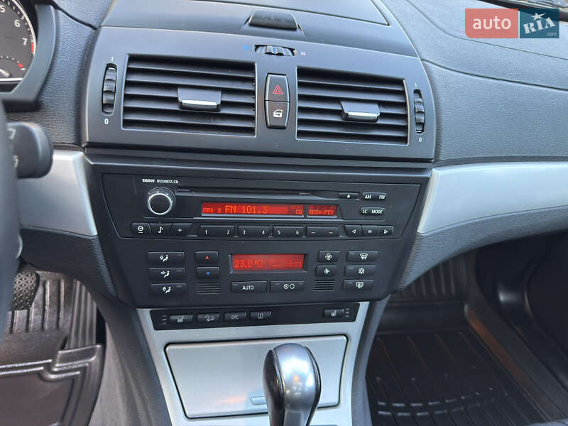 Внедорожник / Кроссовер BMW X3 2010 в Ивано-Франковске