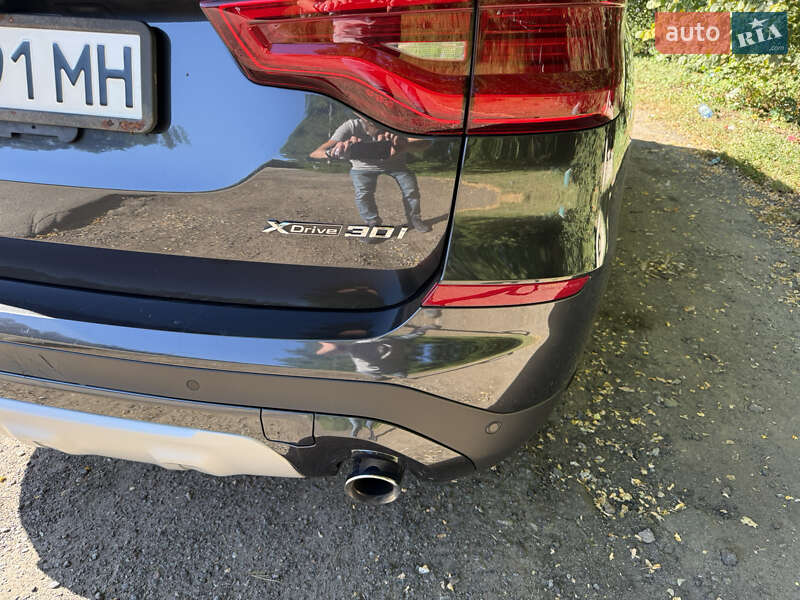 Внедорожник / Кроссовер BMW X3 2019 в Киеве