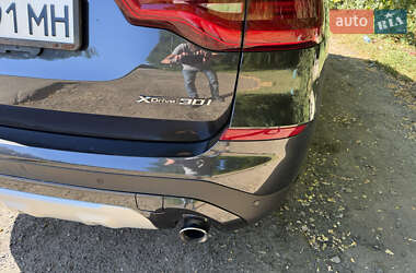 Внедорожник / Кроссовер BMW X3 2019 в 