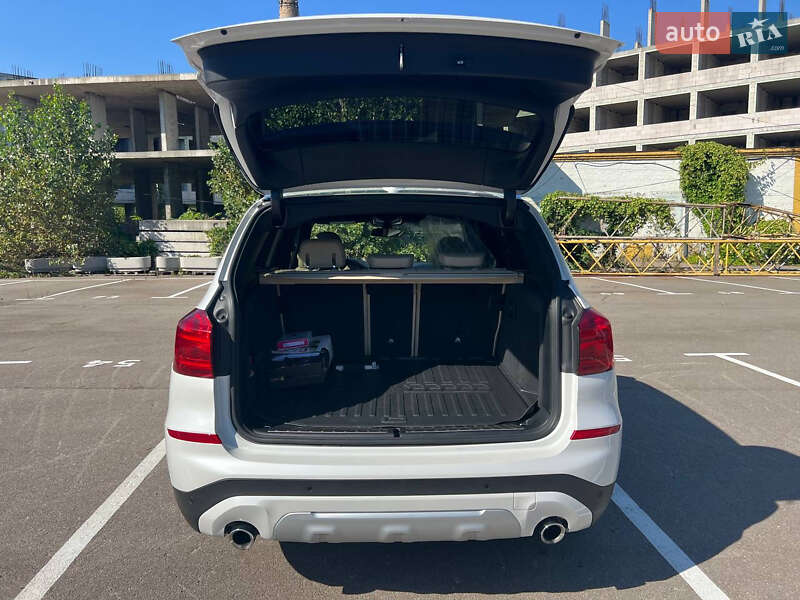 Позашляховик / Кросовер BMW X3 2019 в Києві фото 5 Позашляховик / Кросовер BMW X3 2019 в Києві